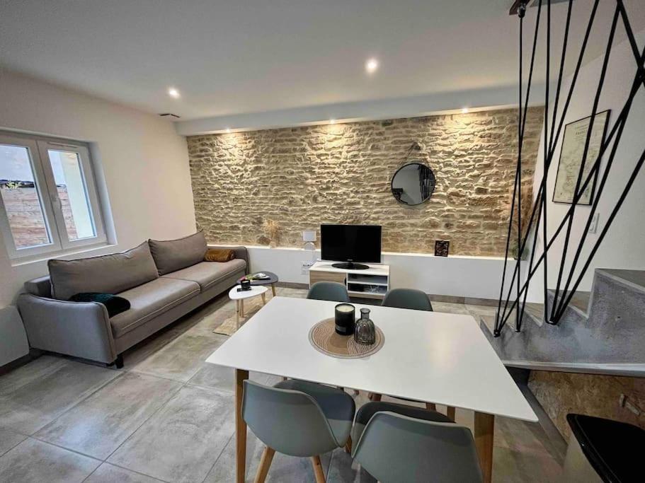 Grange Renovee En Duplex Idealement Situee Crêches-sur-Saône Zewnętrze zdjęcie